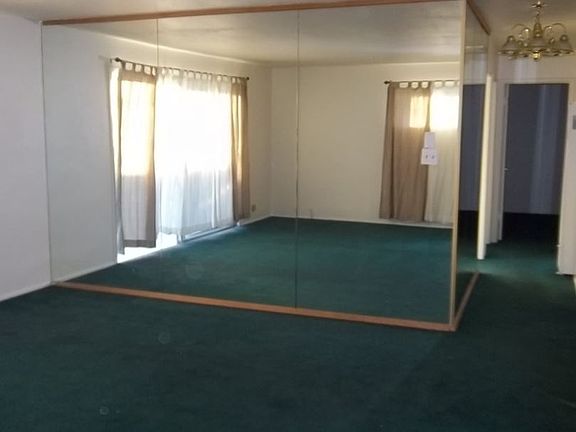 2nd image of 3653 Albury Ave
