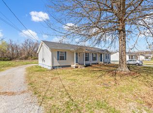 101 Wix Ave APT A, Portland, TN 37148