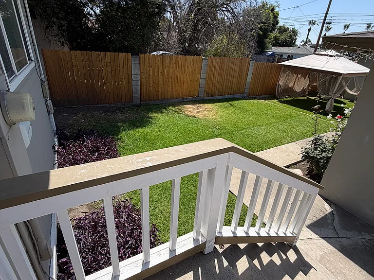 414 E Lime Ave — Photo 13