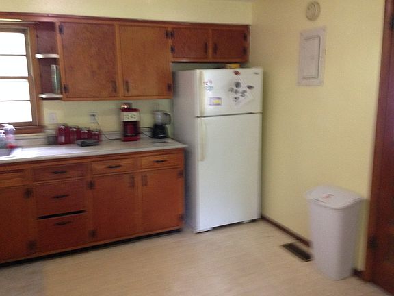 3rd image of 603 W Roosevelt St