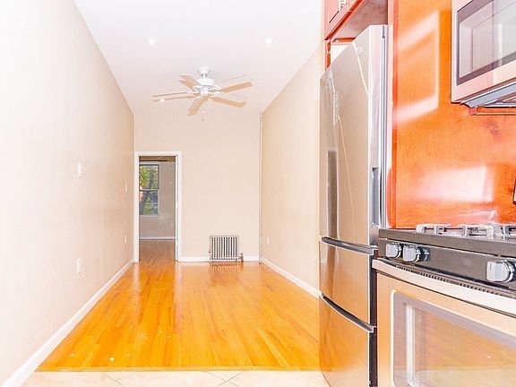 4th image of 28 Powers St #9P