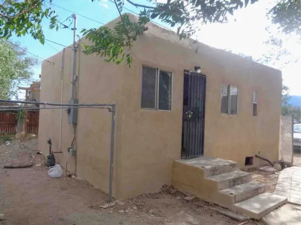 445 Texas St NE, Albuquerque, NM 87108