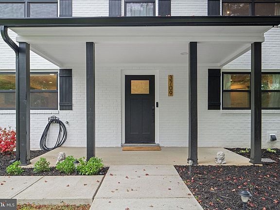 2nd image of 3709 King William Dr