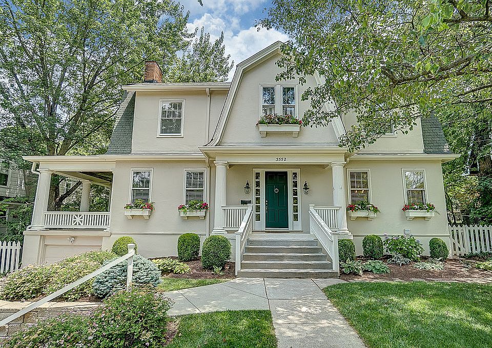 1st image of 3552 Paxton Ave
