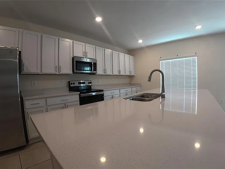 282 Amber Way — Photo 10