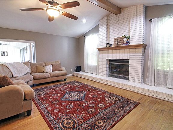 5th image of 16102 Ancroft Ct
