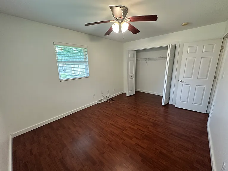 3245 Whittier St — Photo 6