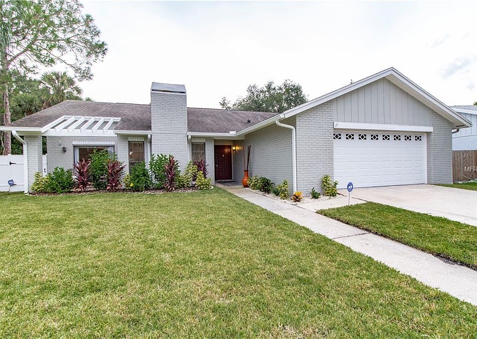 1st image of 11311 Hollyglen Dr