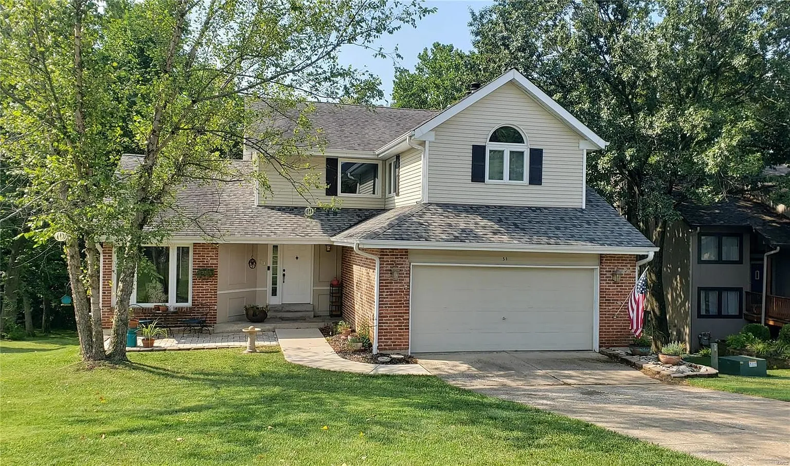 51 Lake Forest Cir photo 1