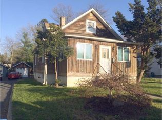 308 Clements Bridge Rd, Barrington, NJ 08007