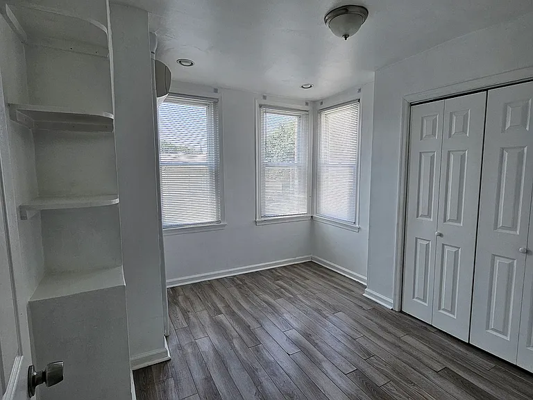 926 Belmont Ave #2 — Photo 7