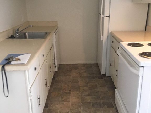 2nd image of 2730 International Dr APT 705B
