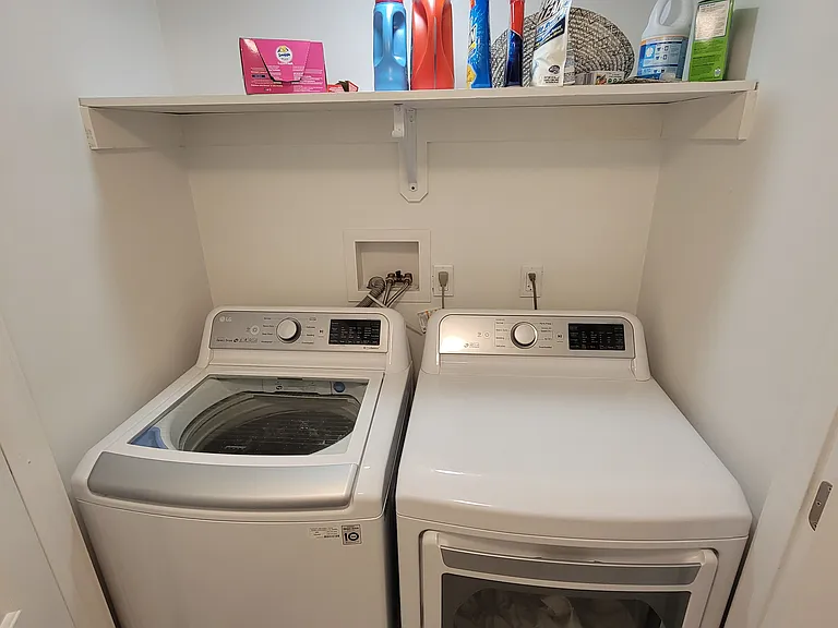 10 Riverbank Rd #3 — Photo 9