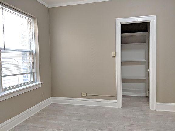 5th image of 3120 Oak Park Ave APT 206