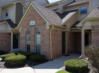 229 Brookwood Dr UNIT 7, South Lyon, MI