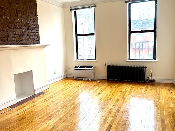2nd image of 426 E 81st St APT 4B