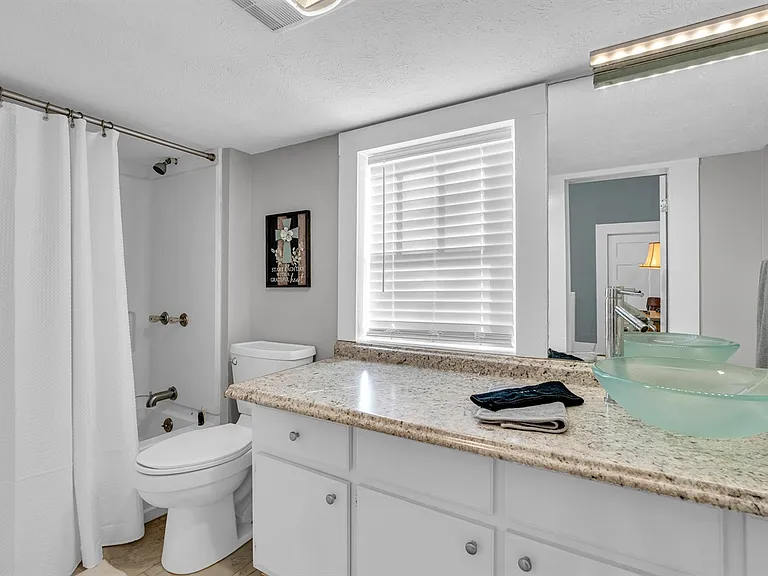 705 Whitfield St — Photo 18
