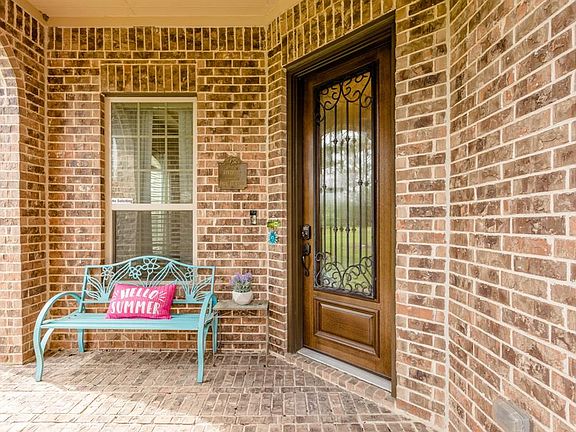 5th image of 19001 Cove Forest Ln