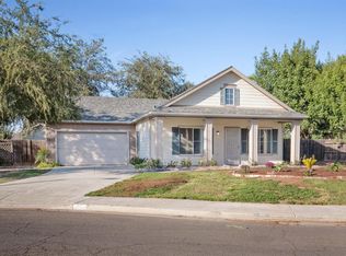 1373 Bradley Ct, Exeter, CA 93221