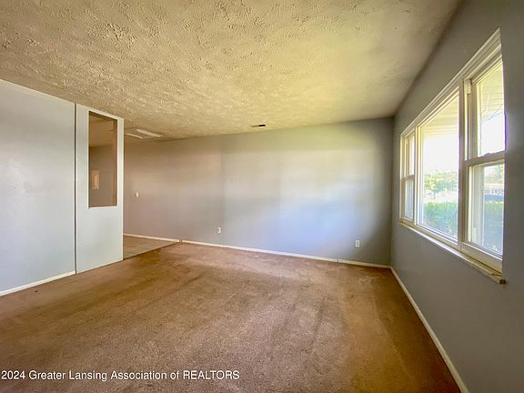 5th image of 3007 Hillcrest St