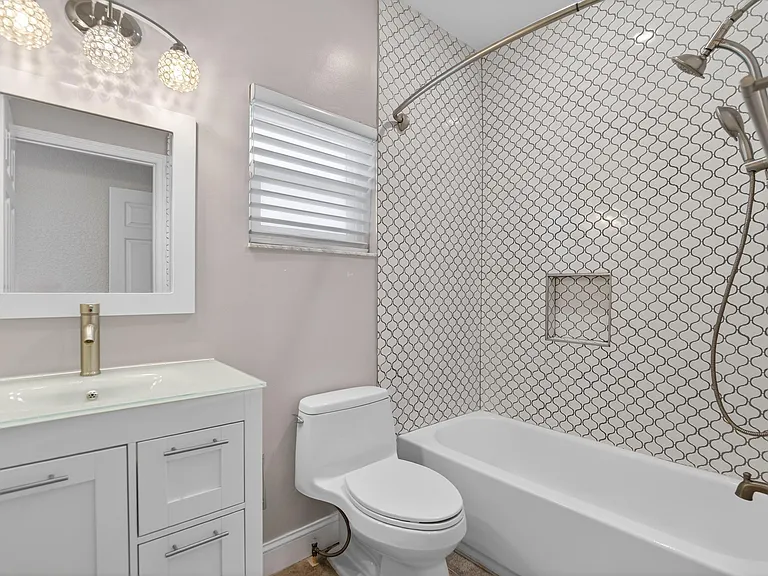 4639 Mirabella Ct — Photo 49