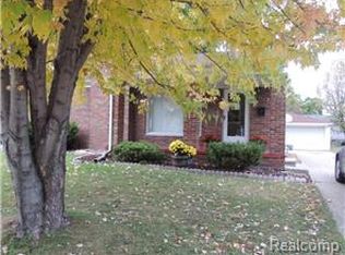 18615 Meier St, Roseville, MI