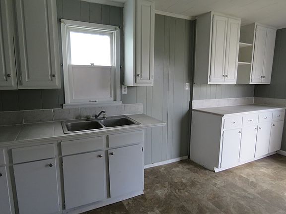 2nd image of 1824 Grandview Ave