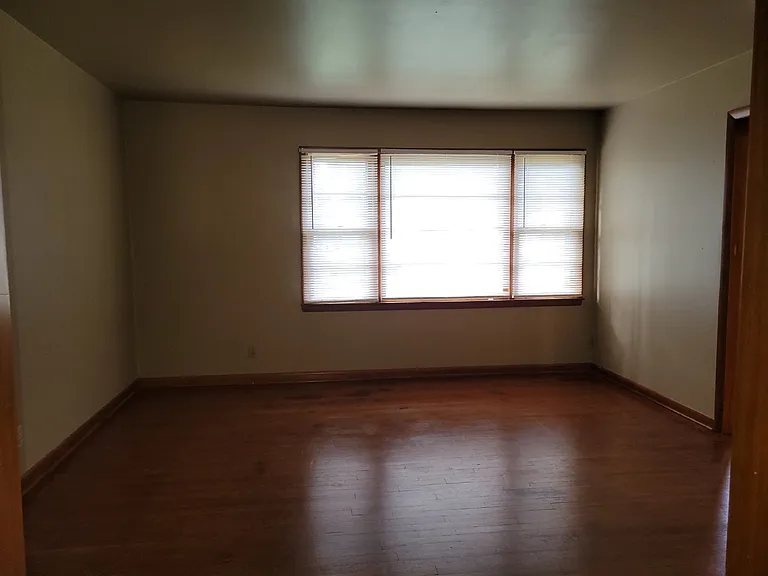 3503 Crestmore Cir NW — Photo 18