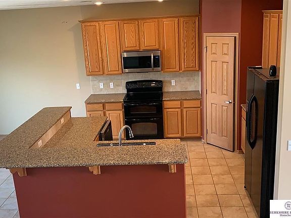 2nd image of 4502 Hansen Ave
