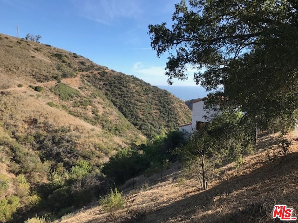 1st image of 26557 Ocean View Dr