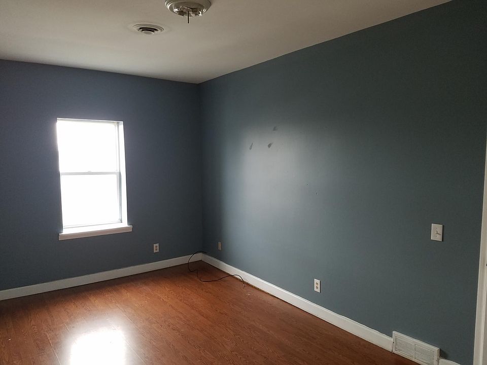 1st image of 310 Hampshire St APT 6