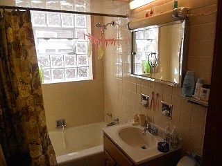 4th image of 5201 W Wellington Ave