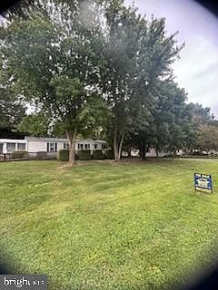 4th image of 32634 W Berkley Ct