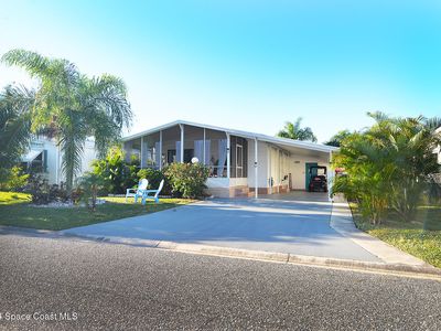 642 Papaya Cir, Barefoot Bay, FL, 32976