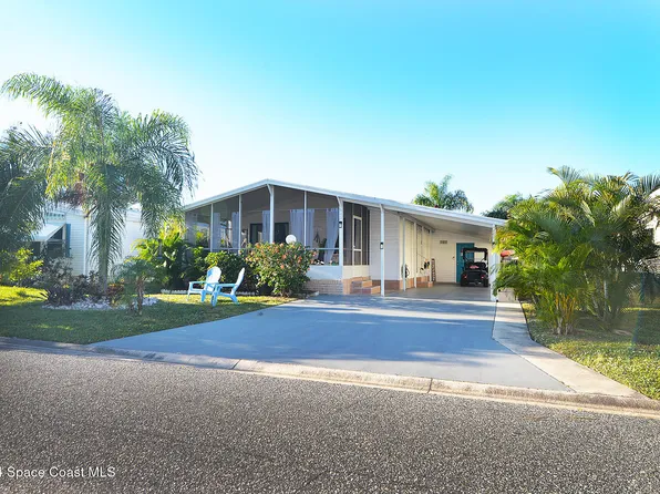 642 Papaya Cir, Barefoot Bay, FL 32976