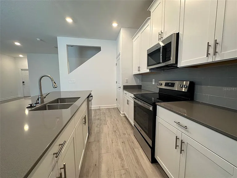 3128 Addison Blvd — Photo 8