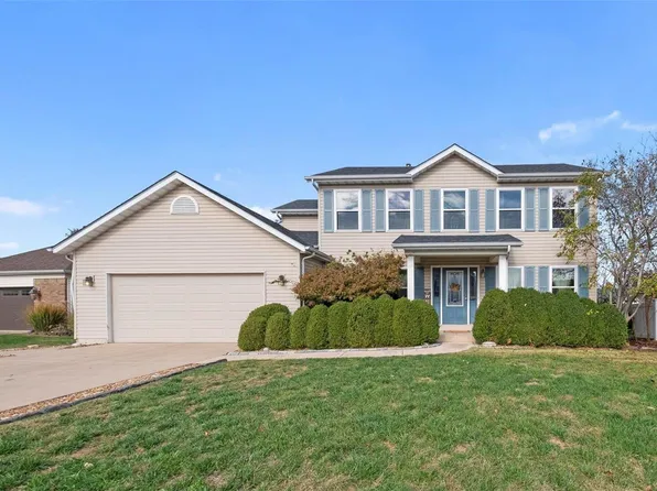 30 Goldtrail Dr, Saint Charles, MO 63301