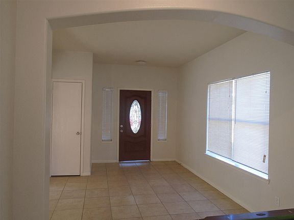 3rd image of 15715 Misty Chase Ln