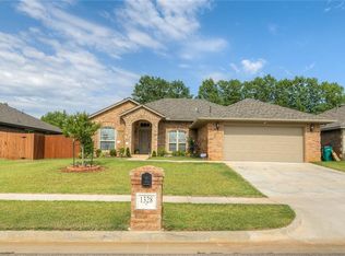 1328 Selborne Pl, Yukon, OK 73099