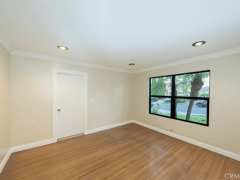 2217 Loma Verde Dr — Photo 11