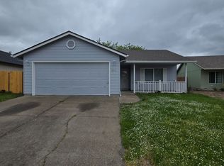 662 S Sunrise Dr, Jefferson, OR 97352