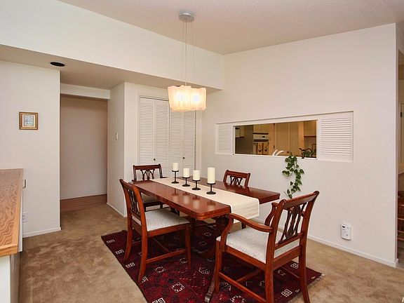 4th image of 7782 Greenridge Way