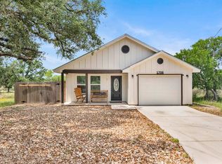 1706 Redwood Dr, Marble Falls, TX 78654