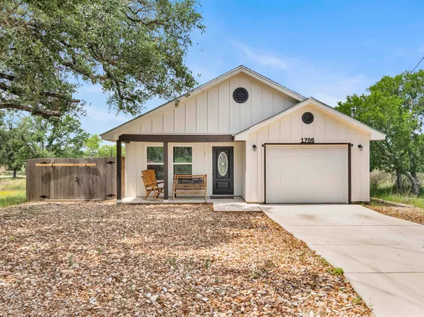 1706 Redwood Drive, Granite Shoals, TX 78654