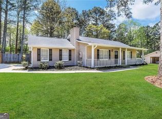 245 Remington Trl, Ellenwood, GA 30294