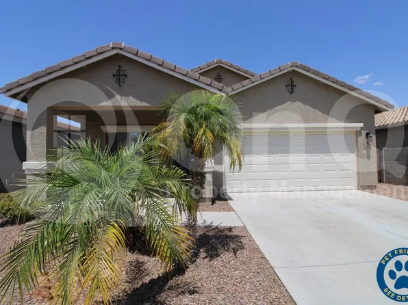 1686 W Paisley Dr, San Tan Valley, AZ 85142