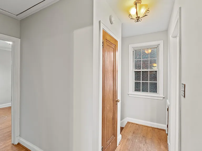 4112 18th Pl NE — Photo 15