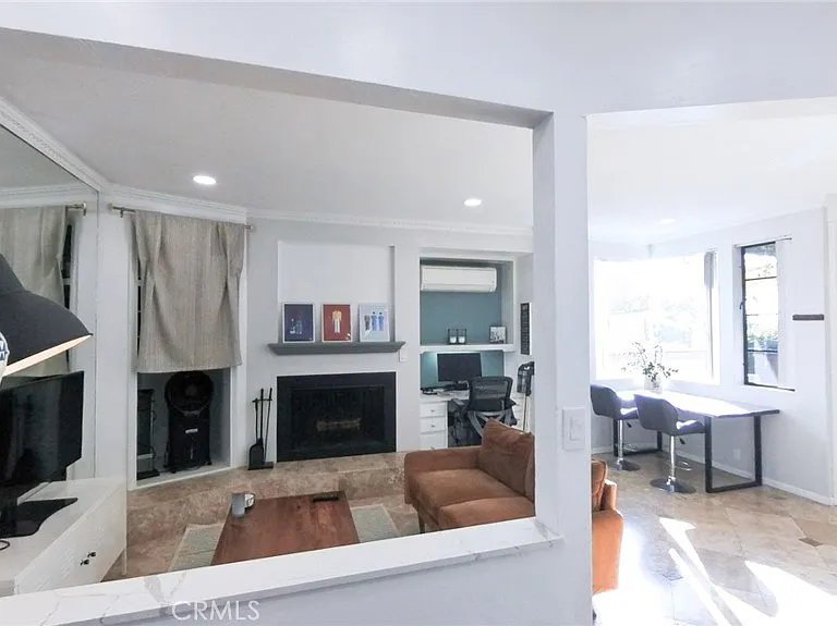 2575 E 19th St #17 — Photo 33
