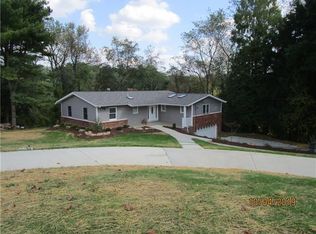 134 Lakeview Dr, Mcmurray, PA 15317