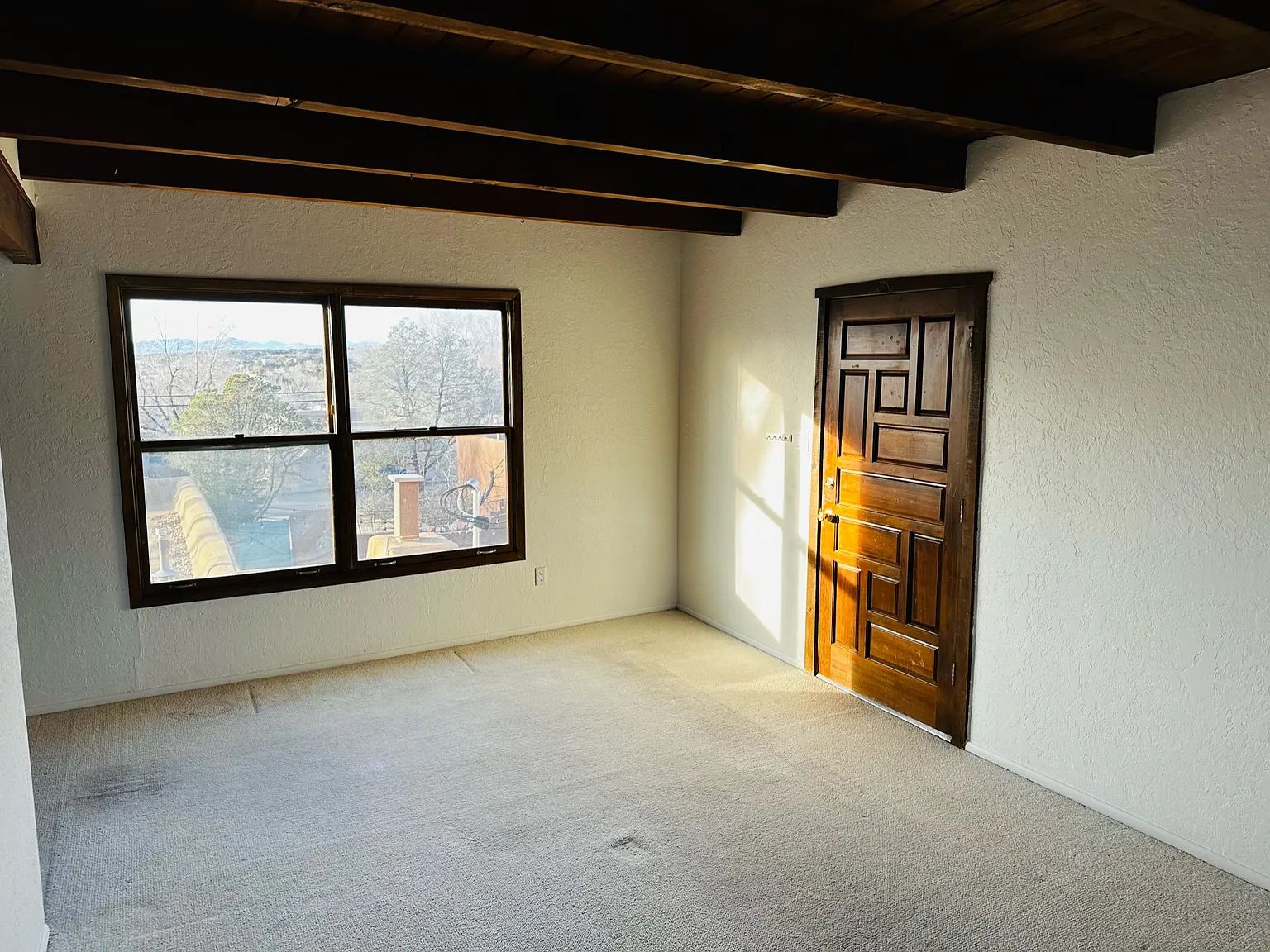 1 bed, 622 sqft, $1,800 — Photo 2